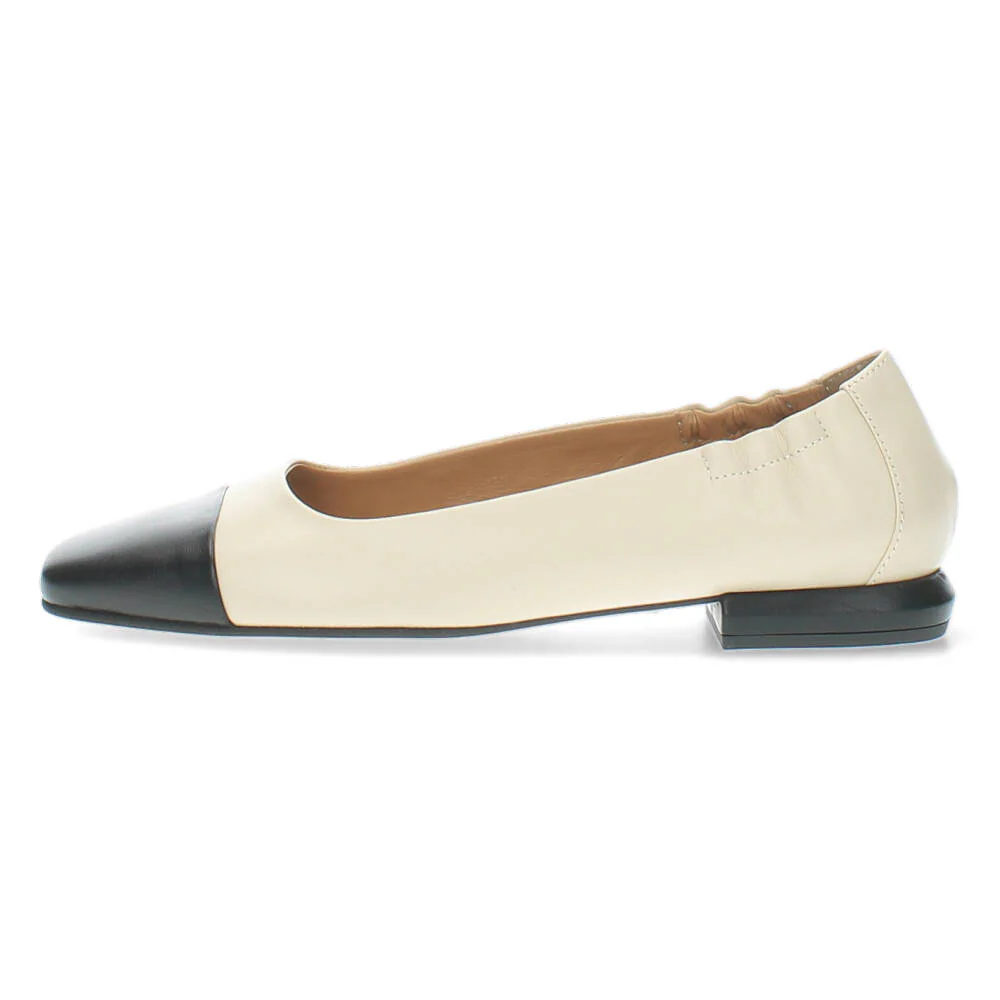 Beige ballerina's - Image 5