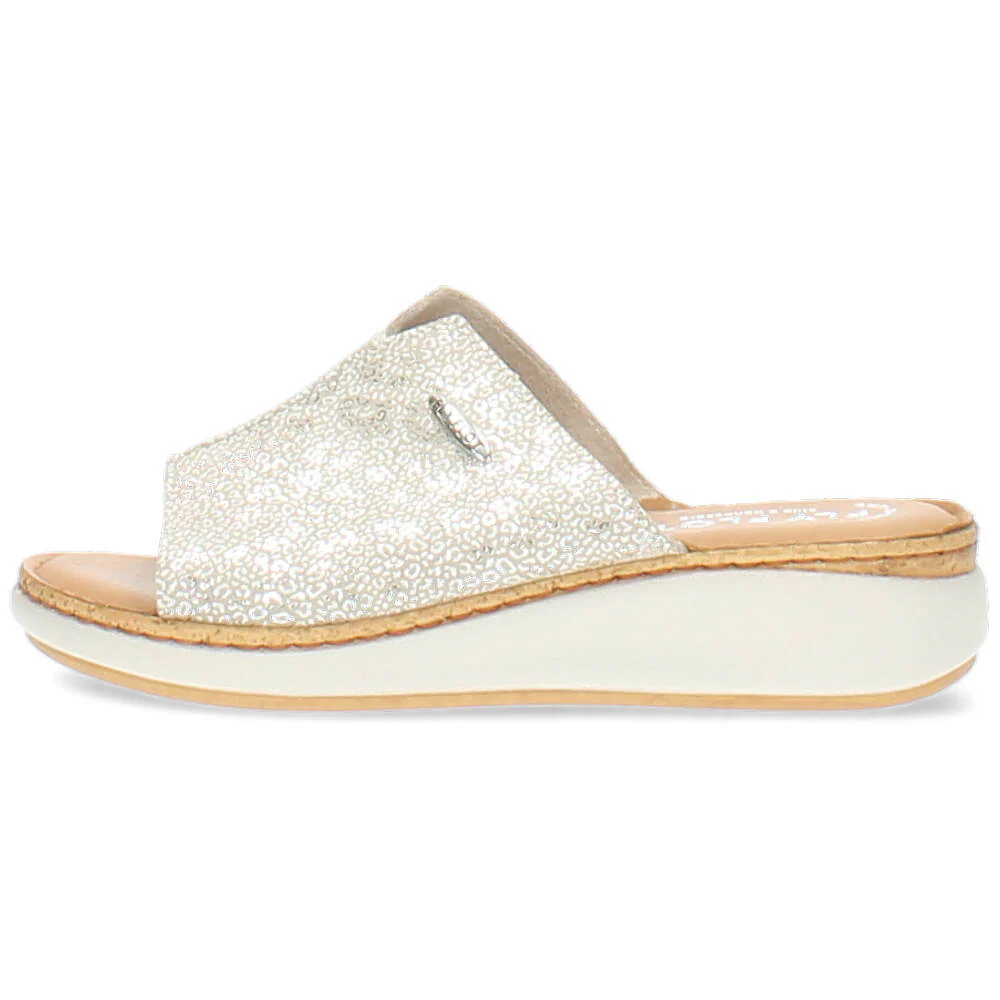 beige slipper - Image 2