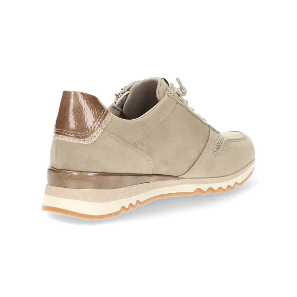 beige sneaker - Image 4