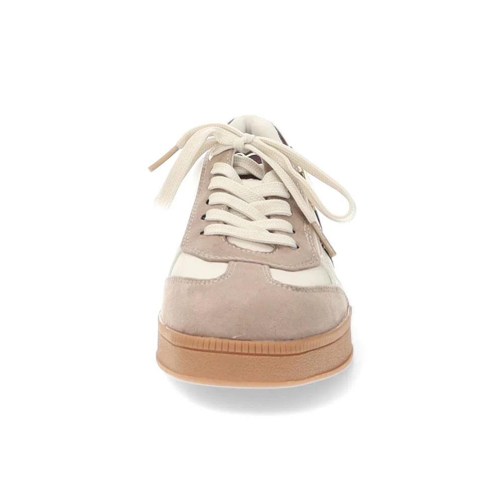 beige sneaker - Image 6