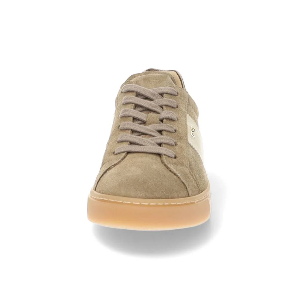 beige sneaker - Image 3
