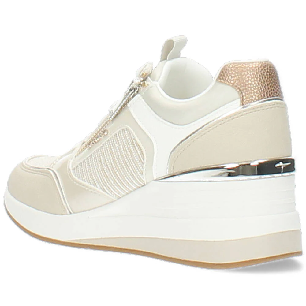 beige sneaker - Image 4