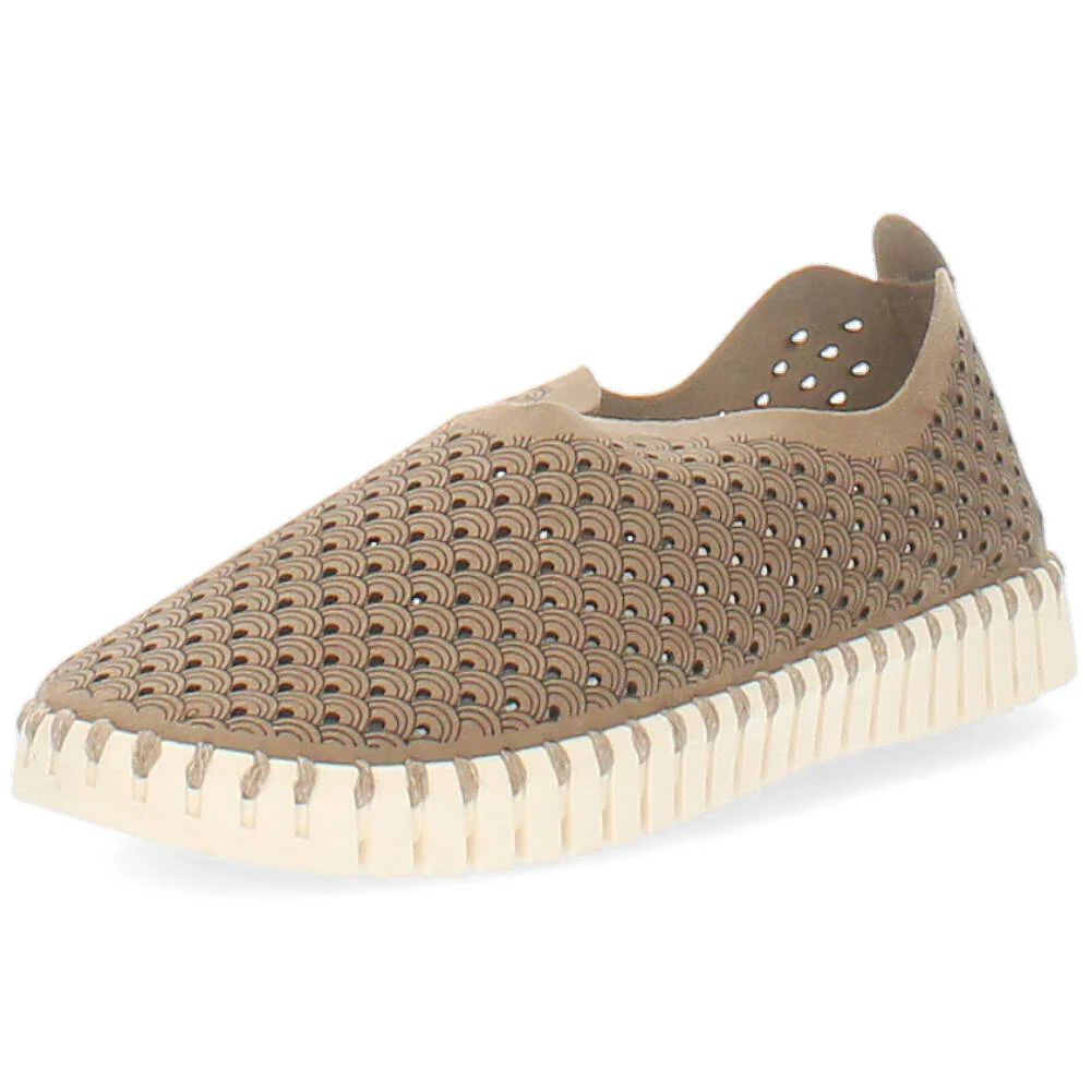 bruine slip-on