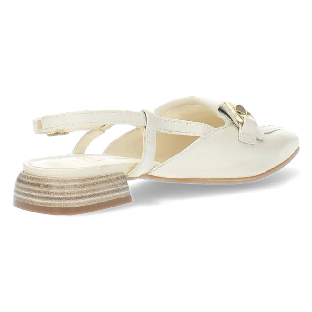 Ecru slingbacks - Image 3