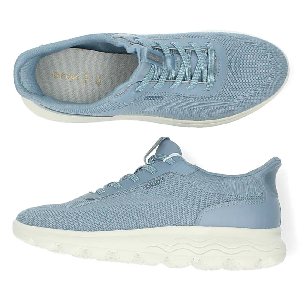 Lichtblauwe sneakers - Image 6