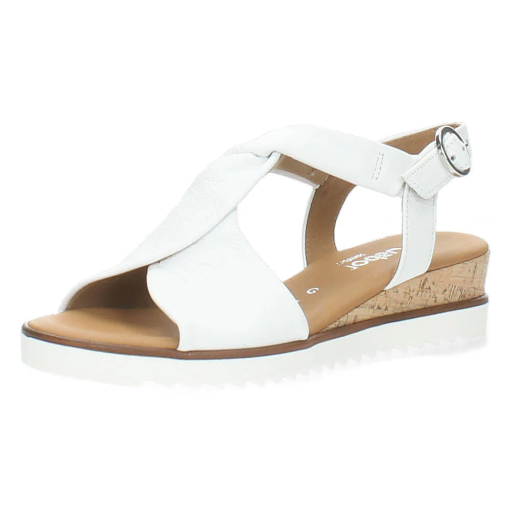 Witte sandalen