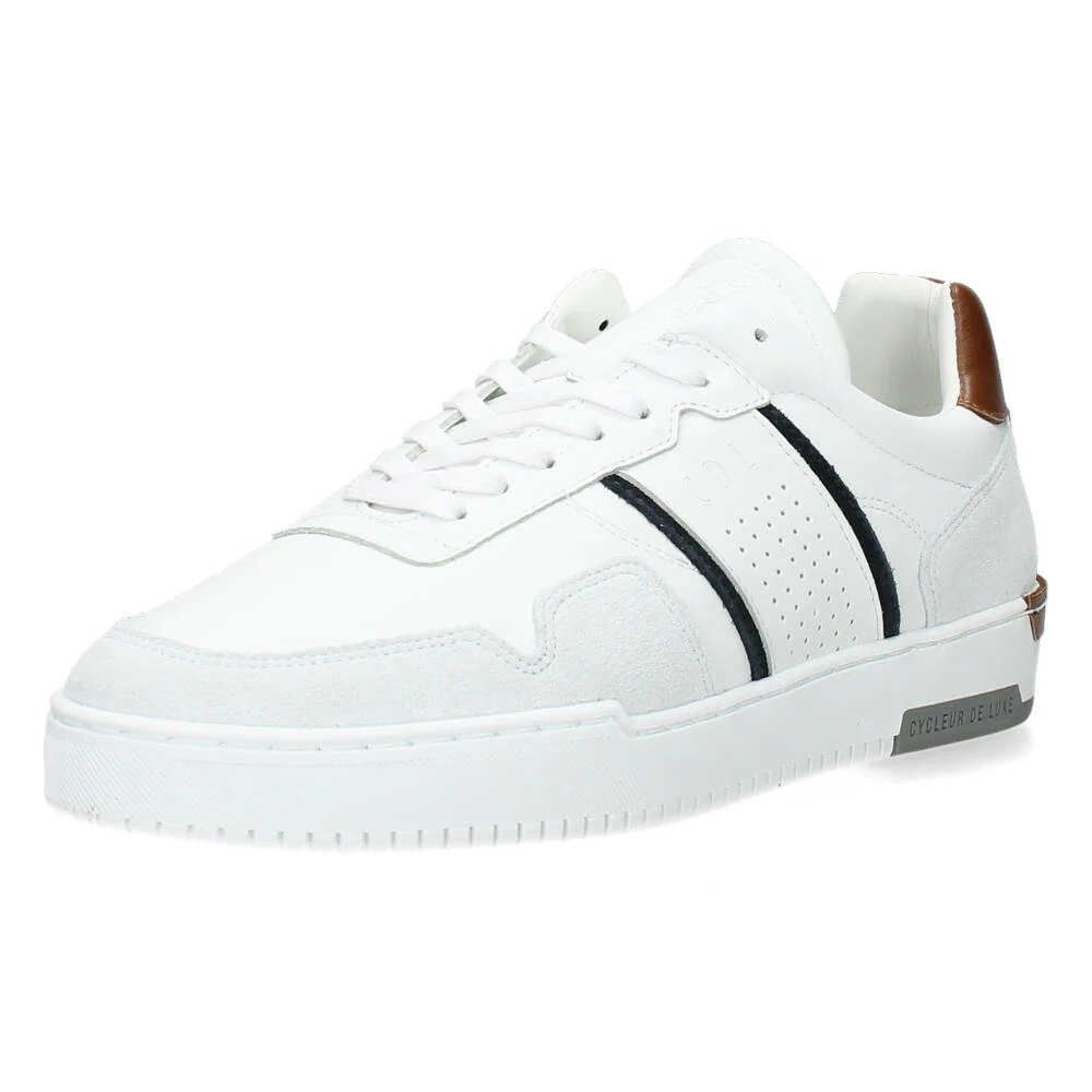 Witte sneakers